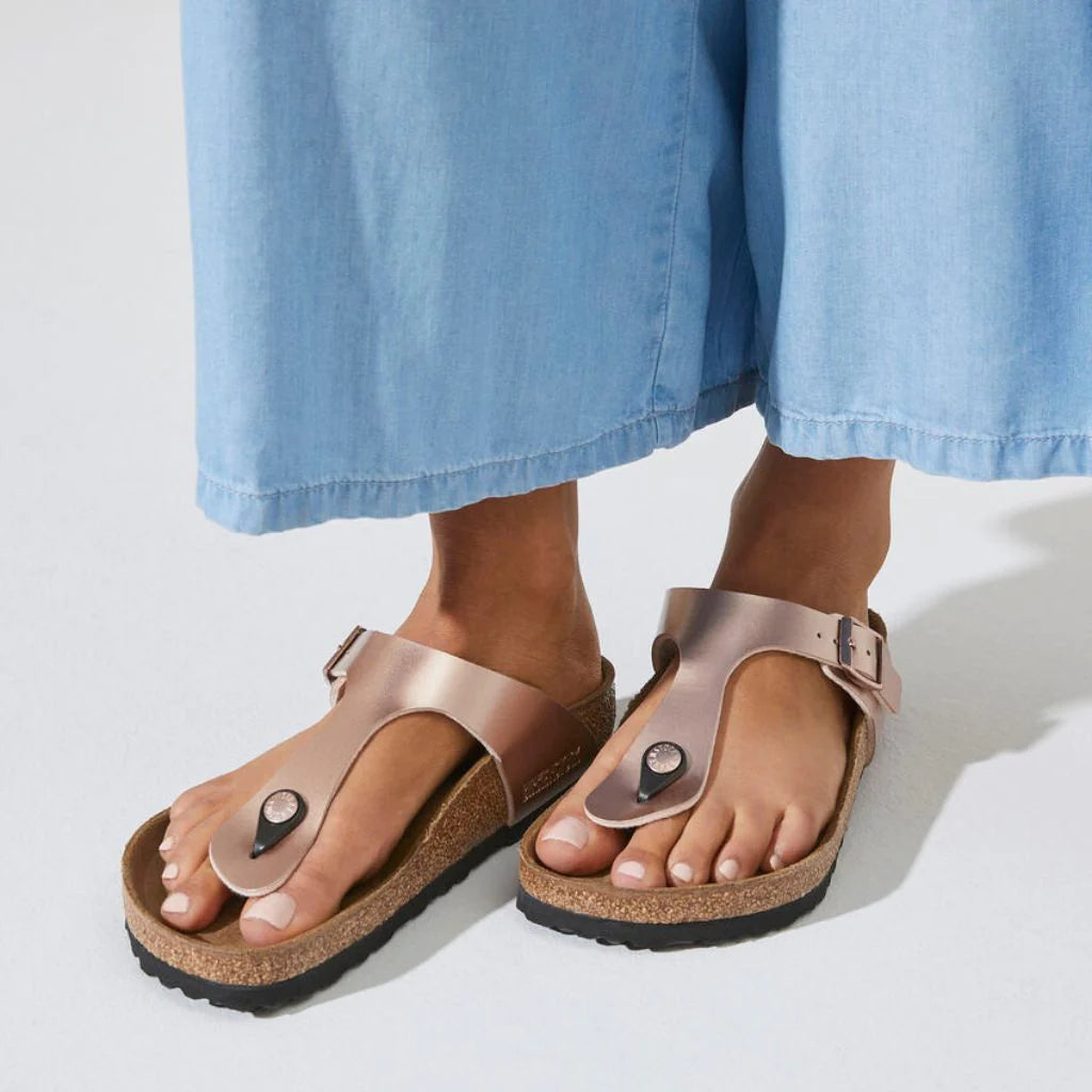 Birkenstock Gizeh Birko-Flor Metallic Copper Sandals