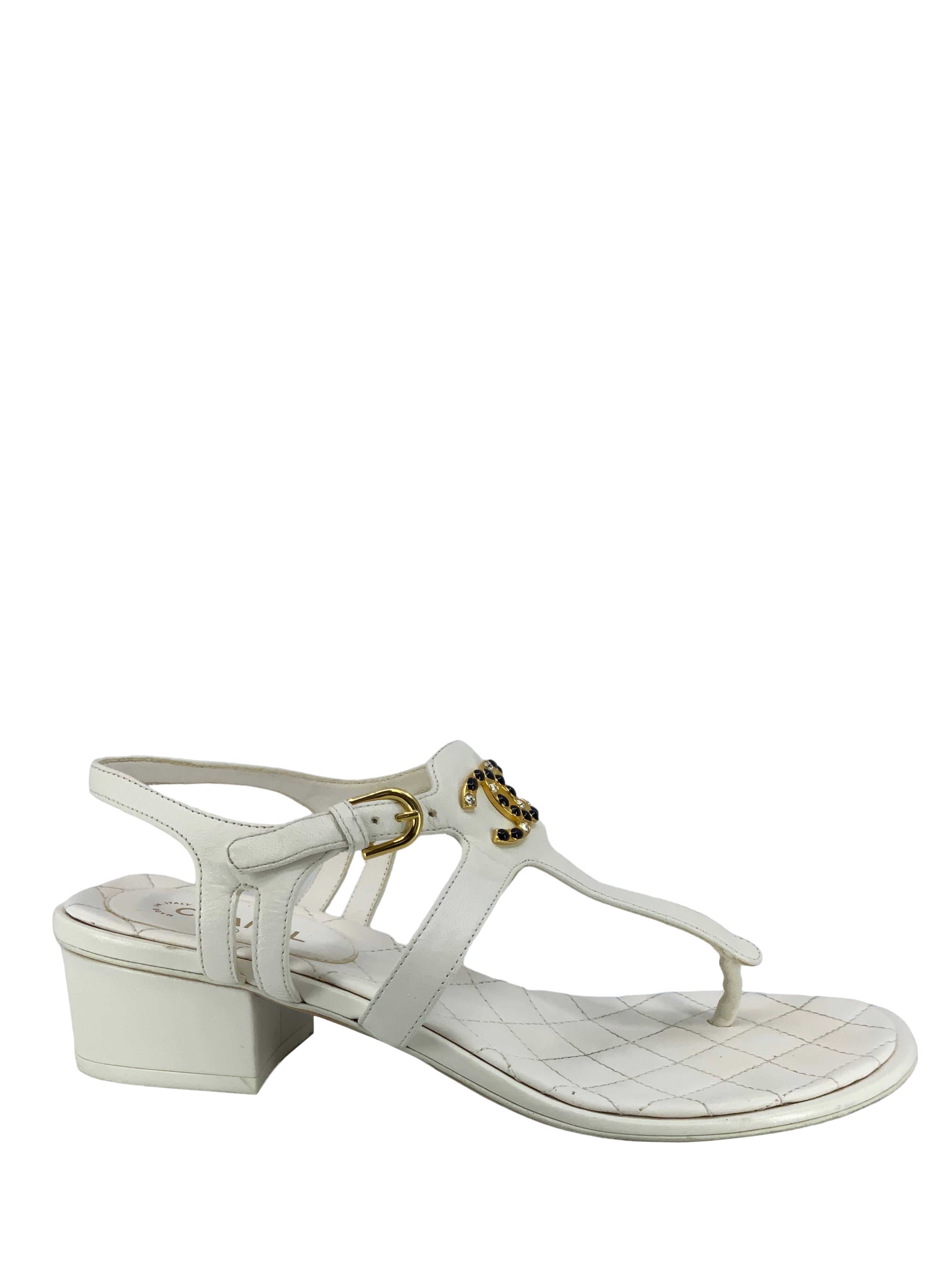 CHANEL 21P Leather CC Logo Thong Sandals Size 8