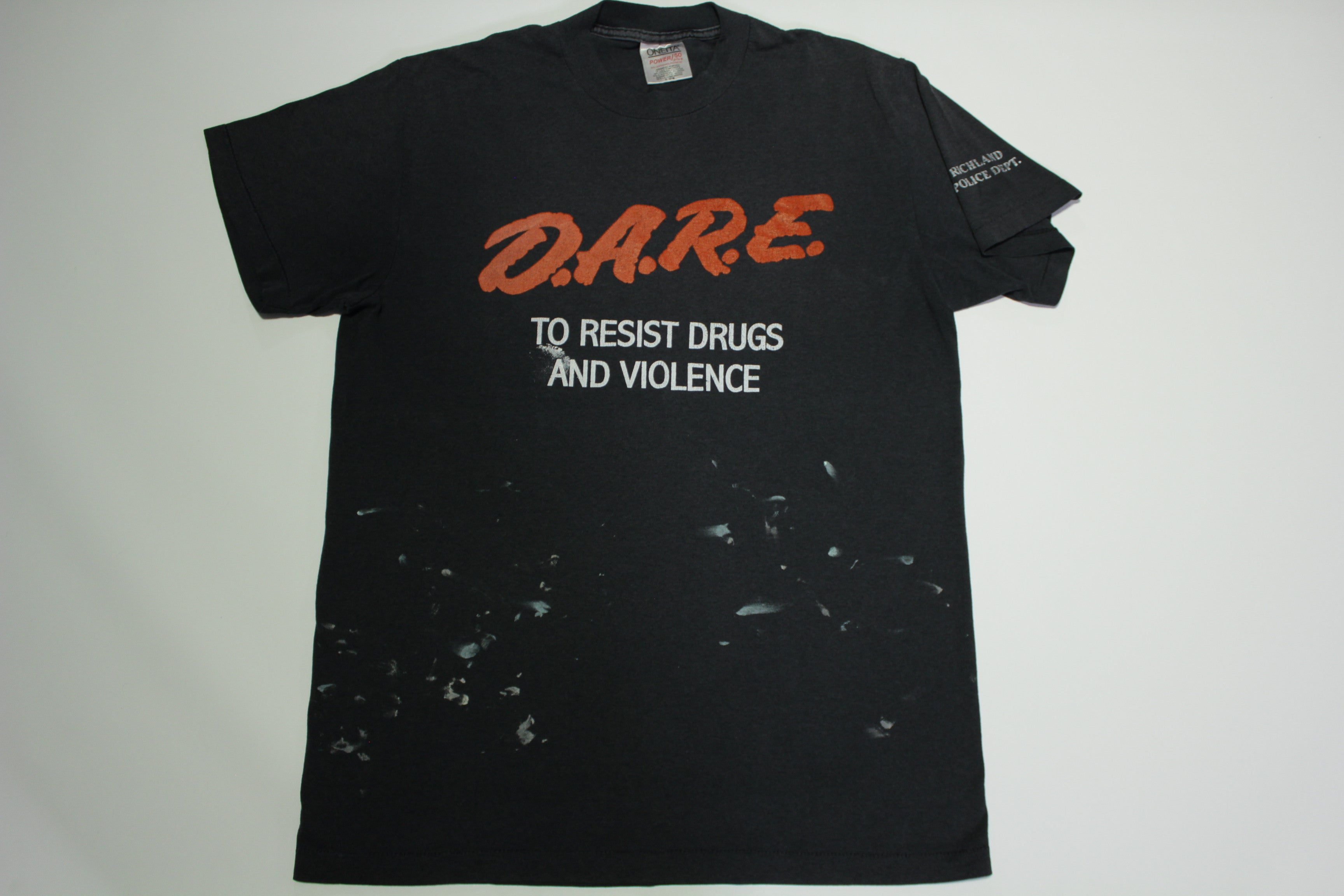 DARE To Resist Drugs Vintage 90's Single Stitch Made In USA Paint Stained Oneita T-Shirt