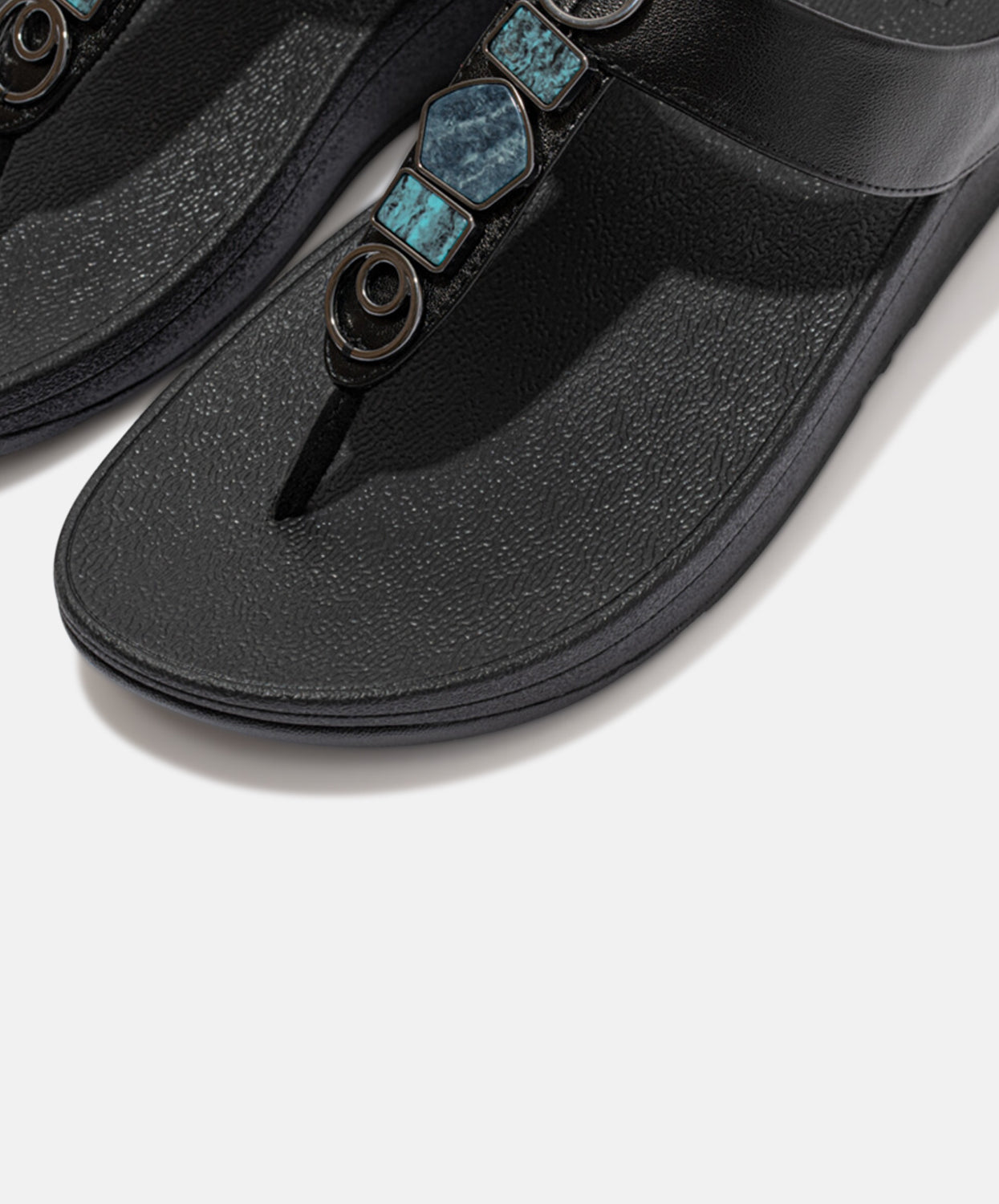 FitFlop Fino Stone Trim Toe Post All Black Sandals