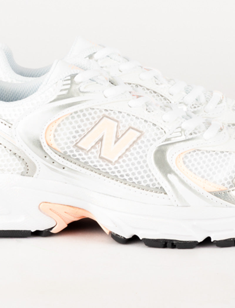 New Balance 530 Trainers White / Cloud Pink