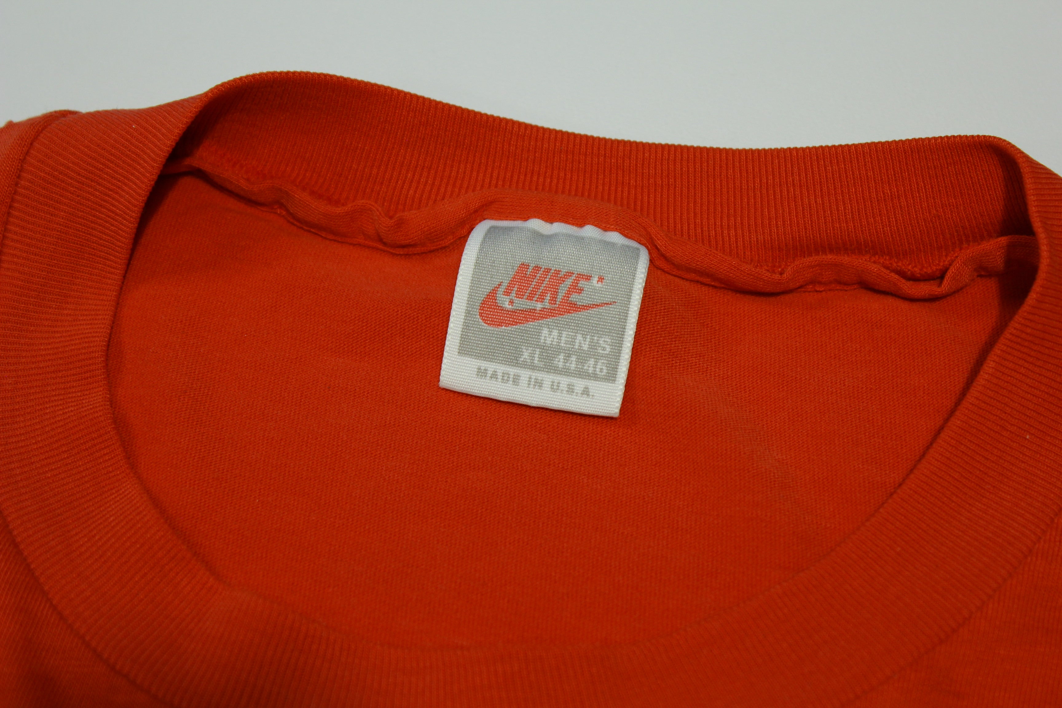 Nike Vintage 80's 90's Gray Tag Thin Abstract Art Single Stitch T-Shirt