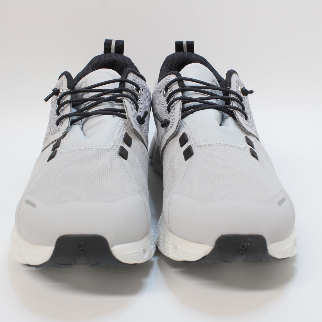 On Running Cloud 5 Waterproof Glacier White F Trainers