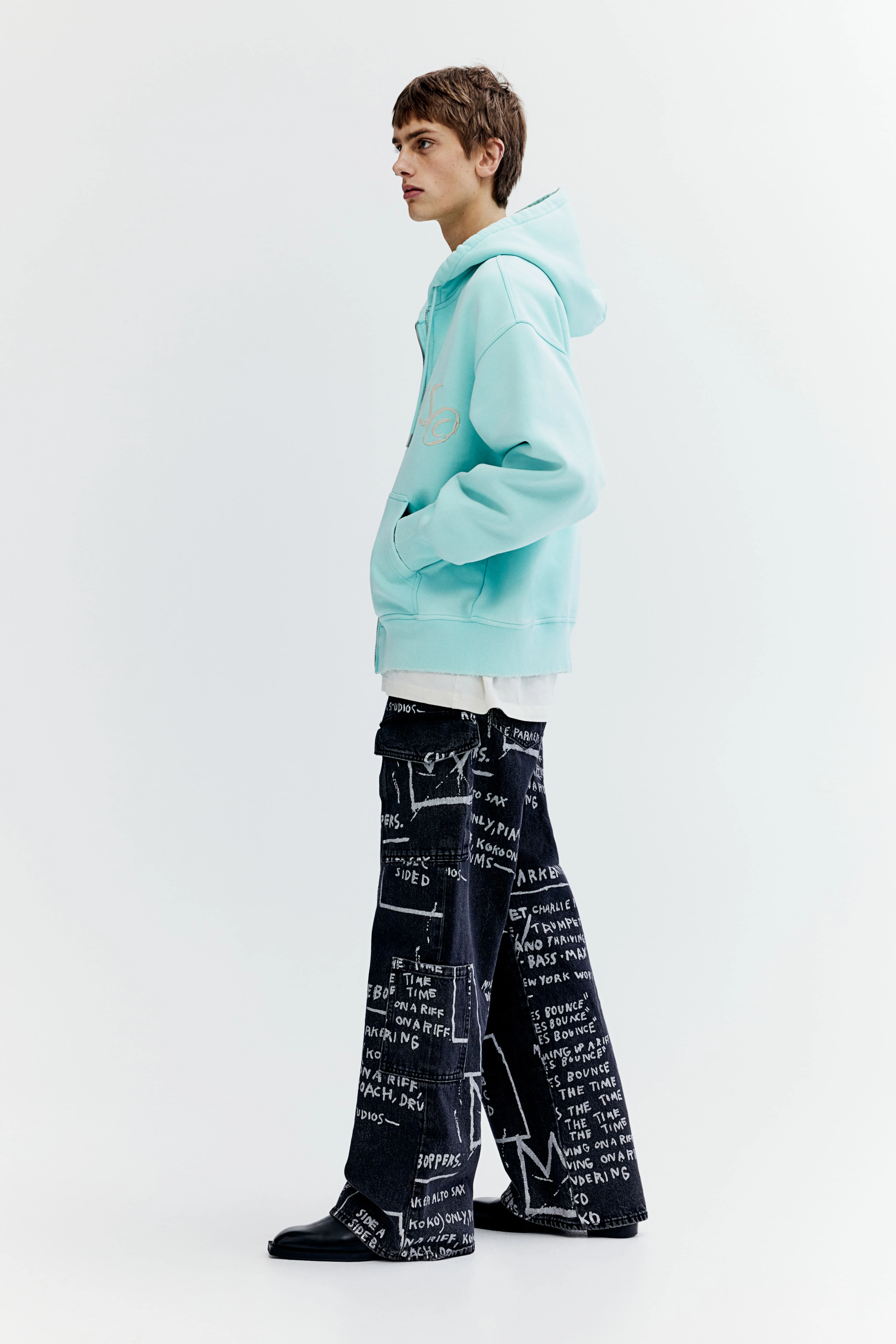 Oversized Fit Cotton zip-through hoodie - Long sleeve - Regular length - Turquoise/Basquiat - Men | H&M GB