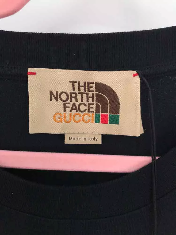 Pre-Owned Gucci x The North Face Black Logo Size Large Men's T-shirt