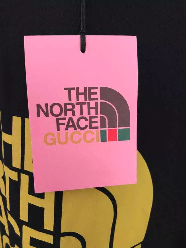 Pre-Owned Gucci x The North Face Black Logo Size Large Men's T-shirt