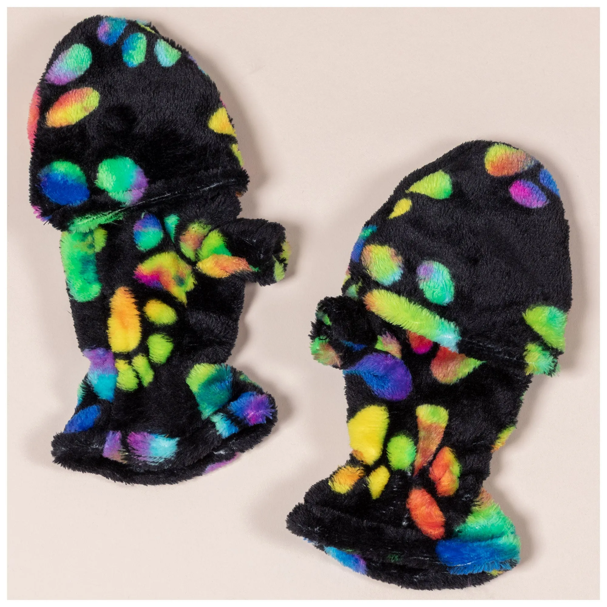 Super Cozy™ Paw Print Fleece Accessories Set