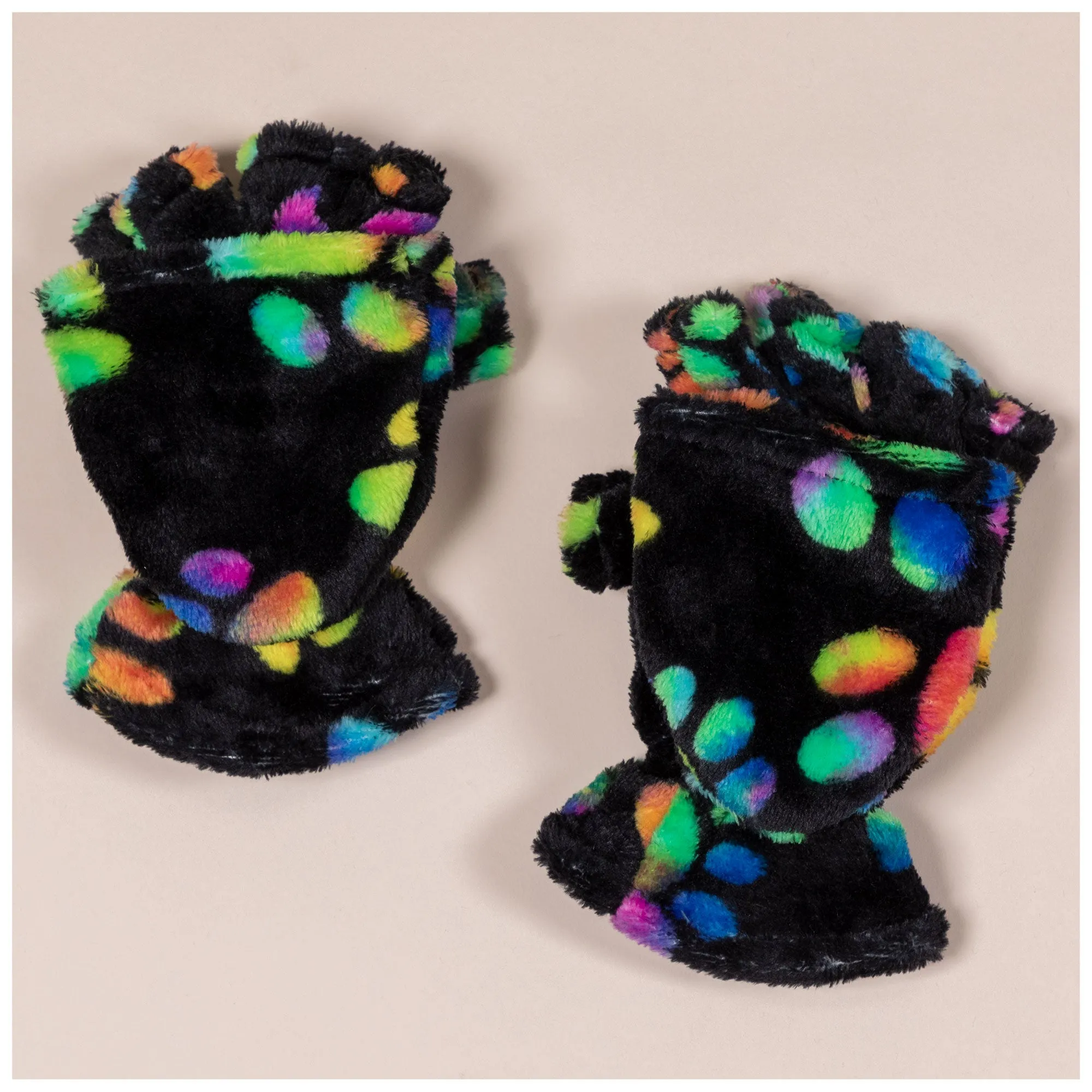 Super Cozy™ Paw Print Fleece Accessories Set