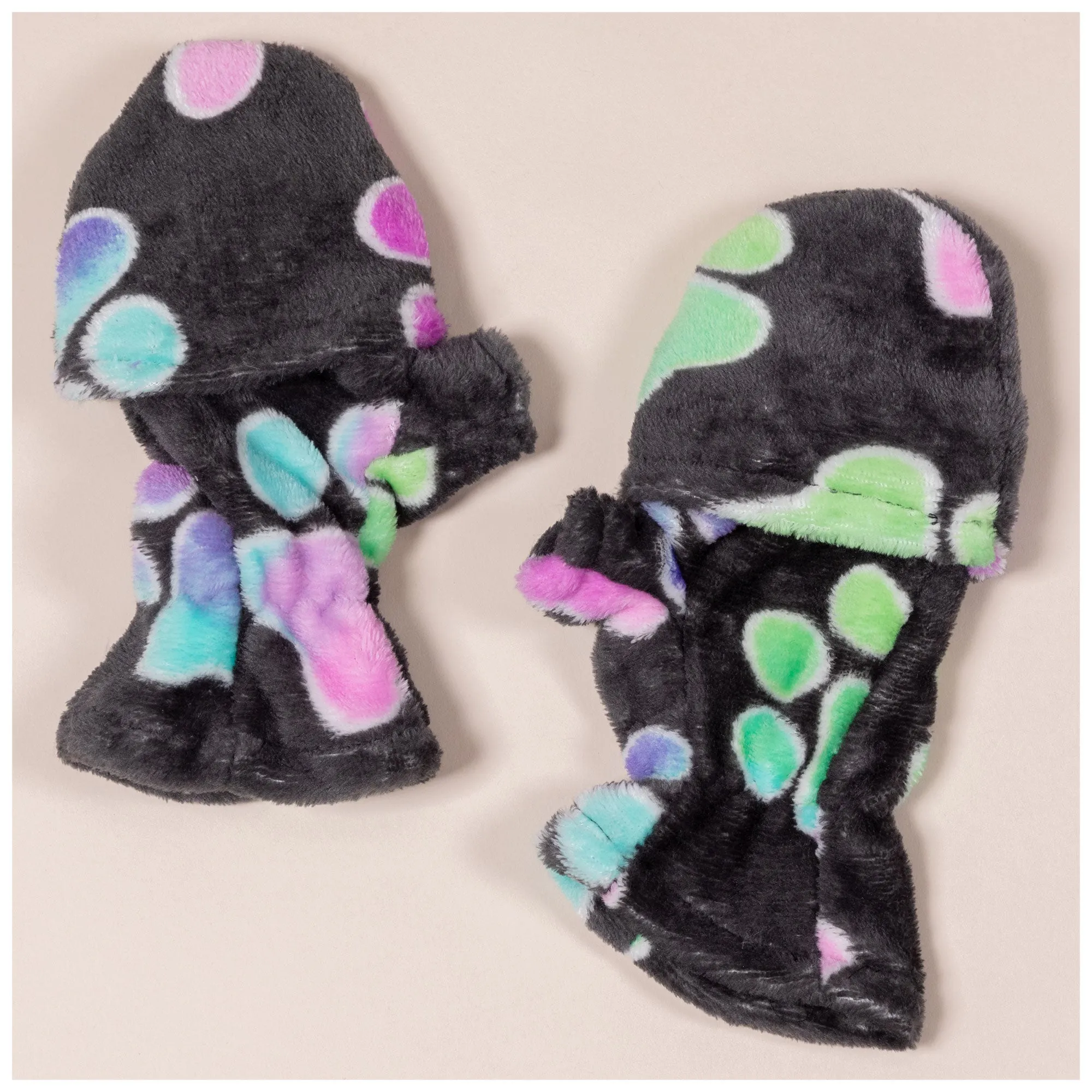 Super Cozy™ Paw Print Fleece Accessories Set